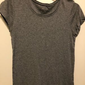 Daisy Fuentes lightweight tee